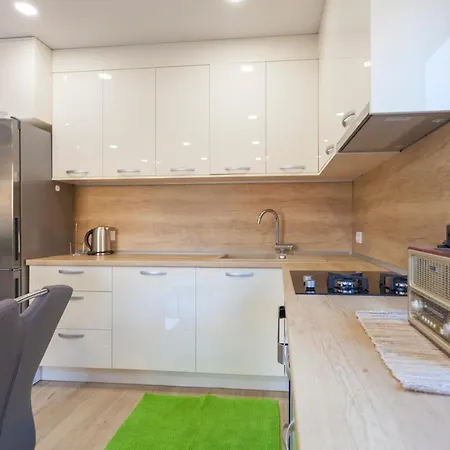 Center New Apartment Krivic Makarska Exterior photo